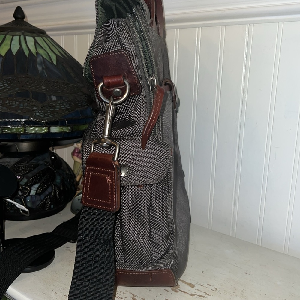 Filson Rucksack messenger bag - Picture 4 of 13